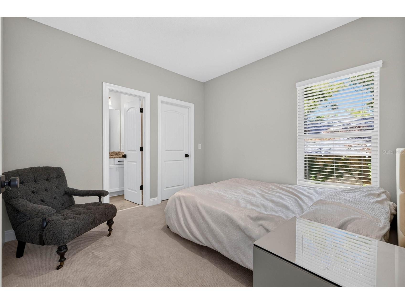 293 18th Avenue S Saint Petersburg FL 33705 TB8523542 image33