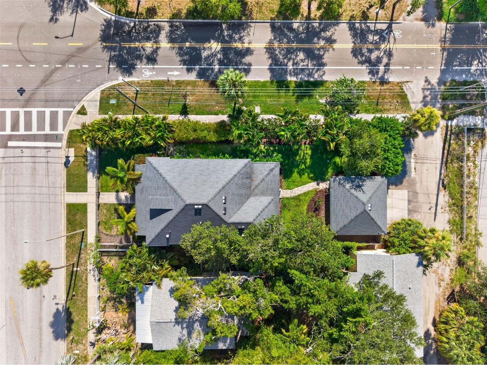 293 18th Avenue S Saint Petersburg FL 33705 TB8523542 image45