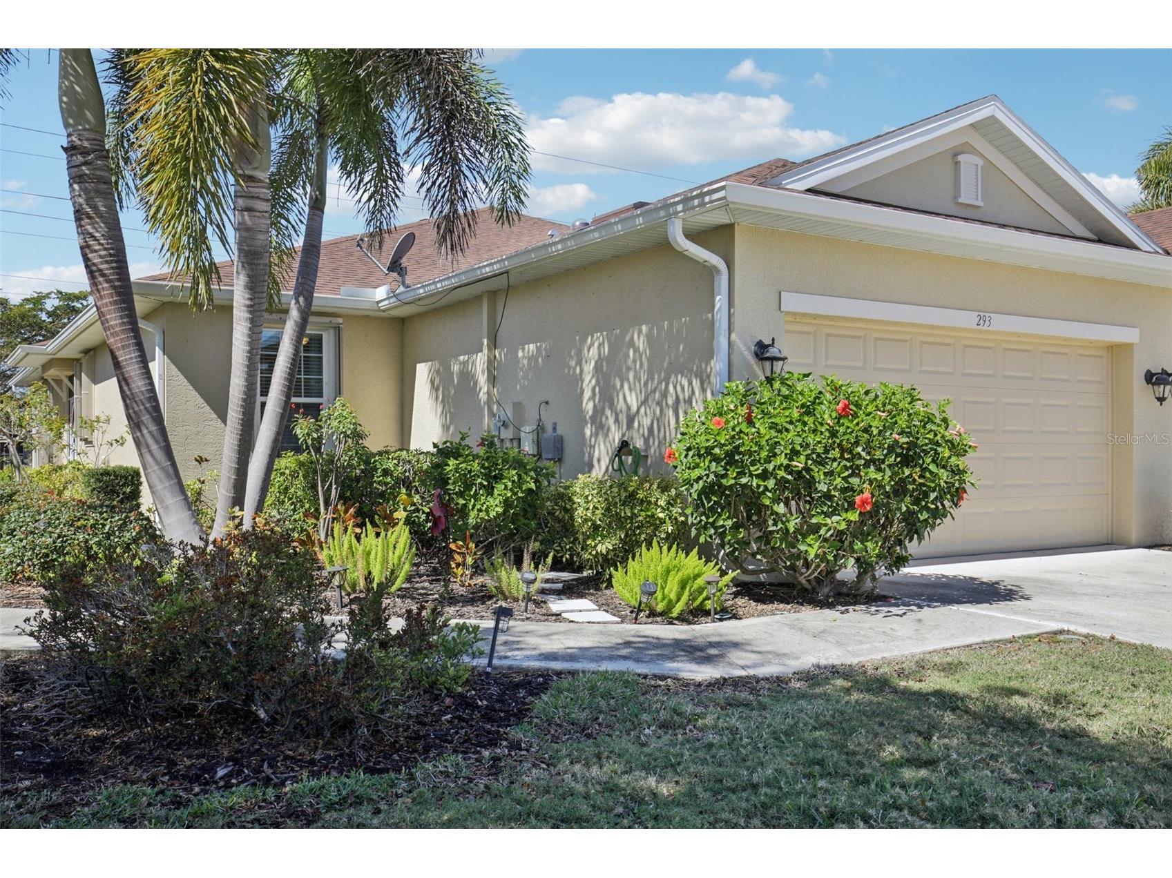 293 Capulet Drive Venice FL 34292 A4682876 image1