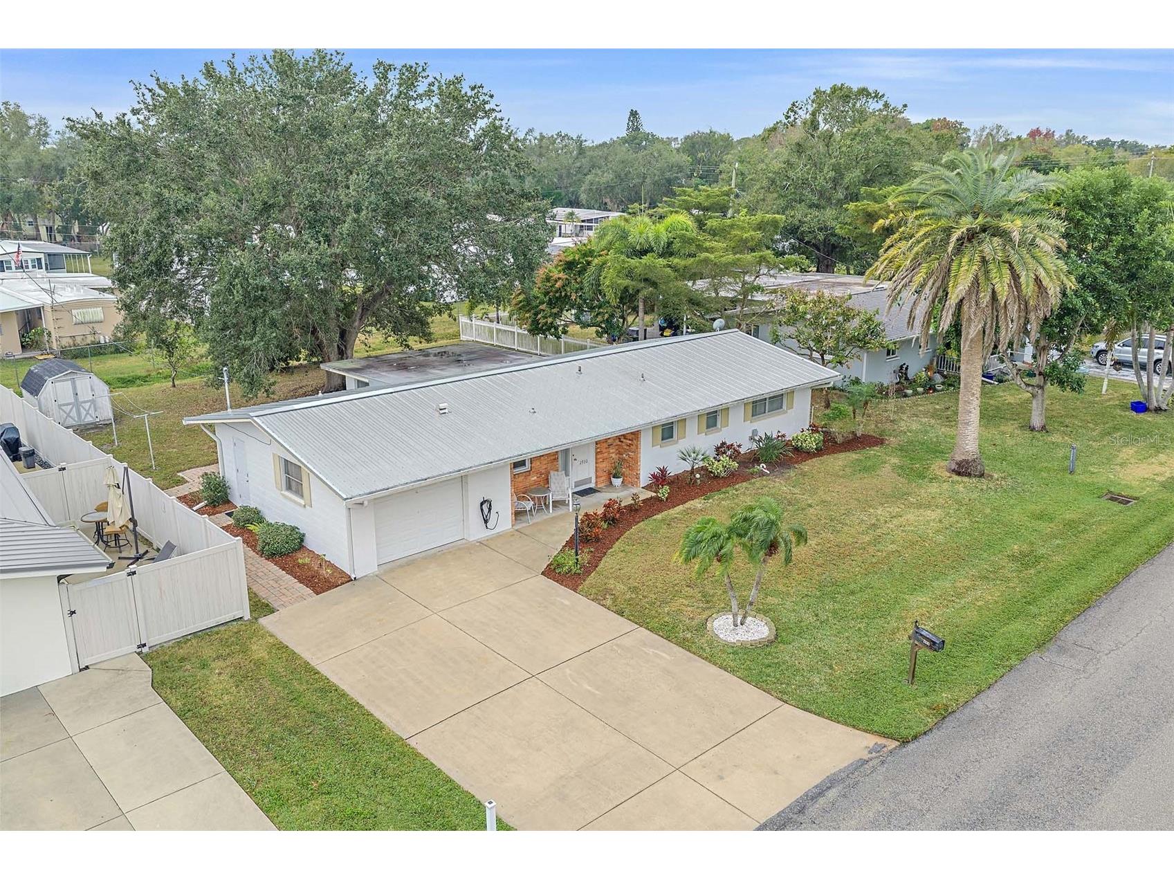 2930 Floyd Street Sarasota FL 34239 A4680496 image1