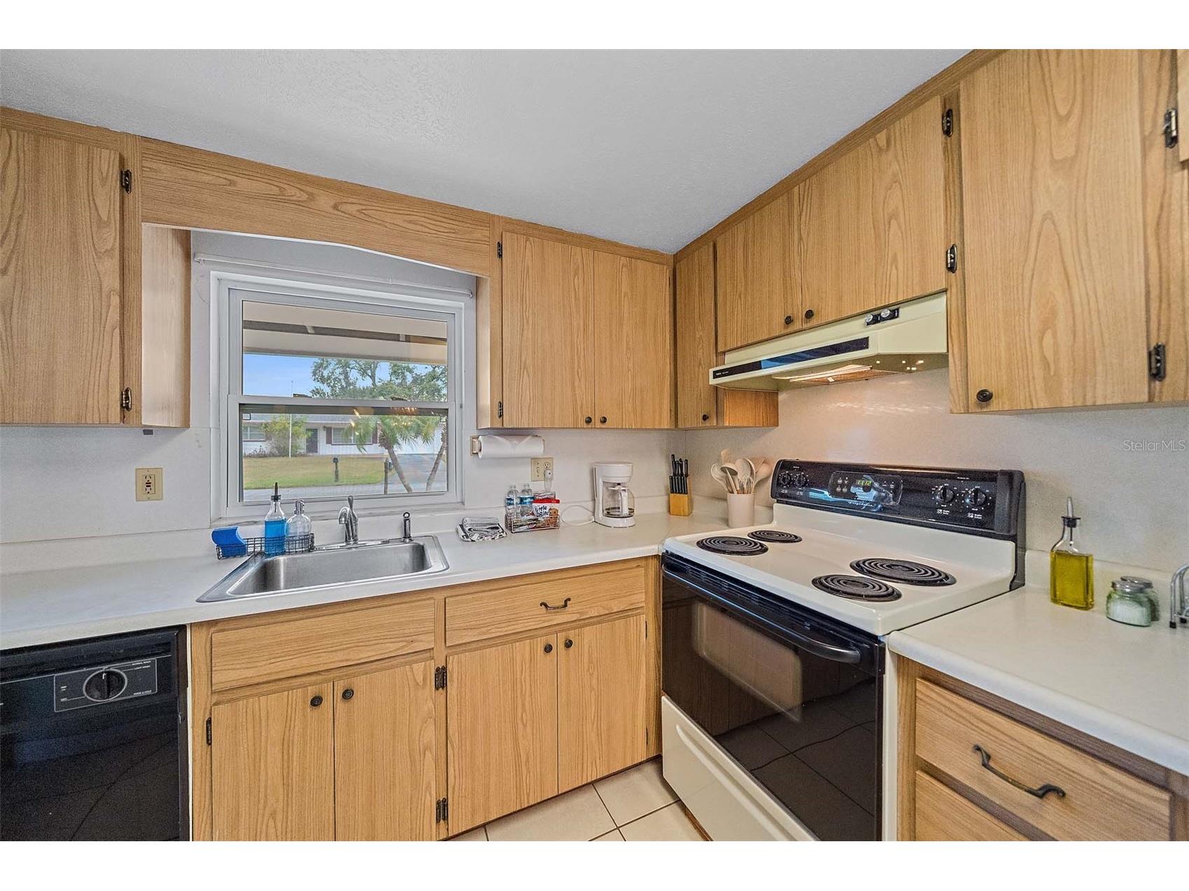 2930 Floyd Street Sarasota FL 34239 A4680496 image18