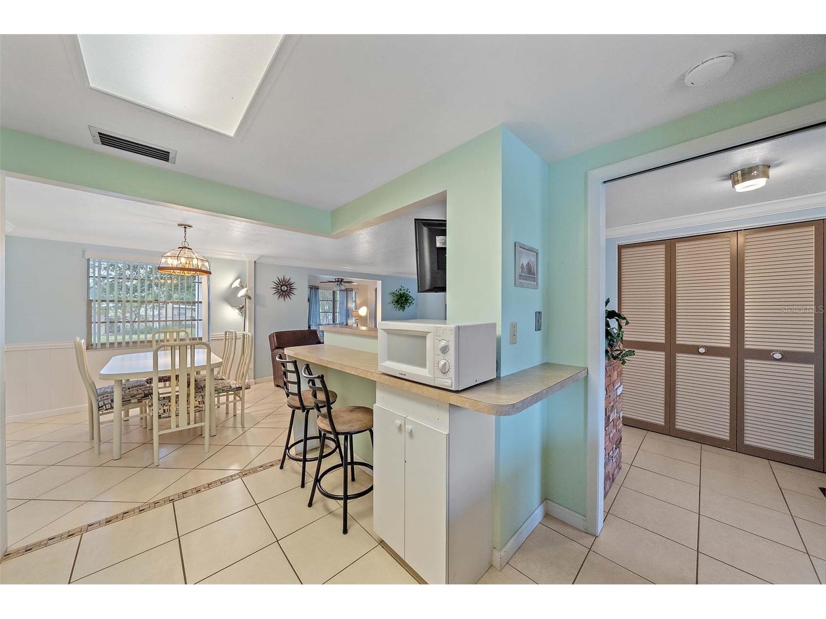 2930 Floyd Street Sarasota FL 34239 A4680496 image20