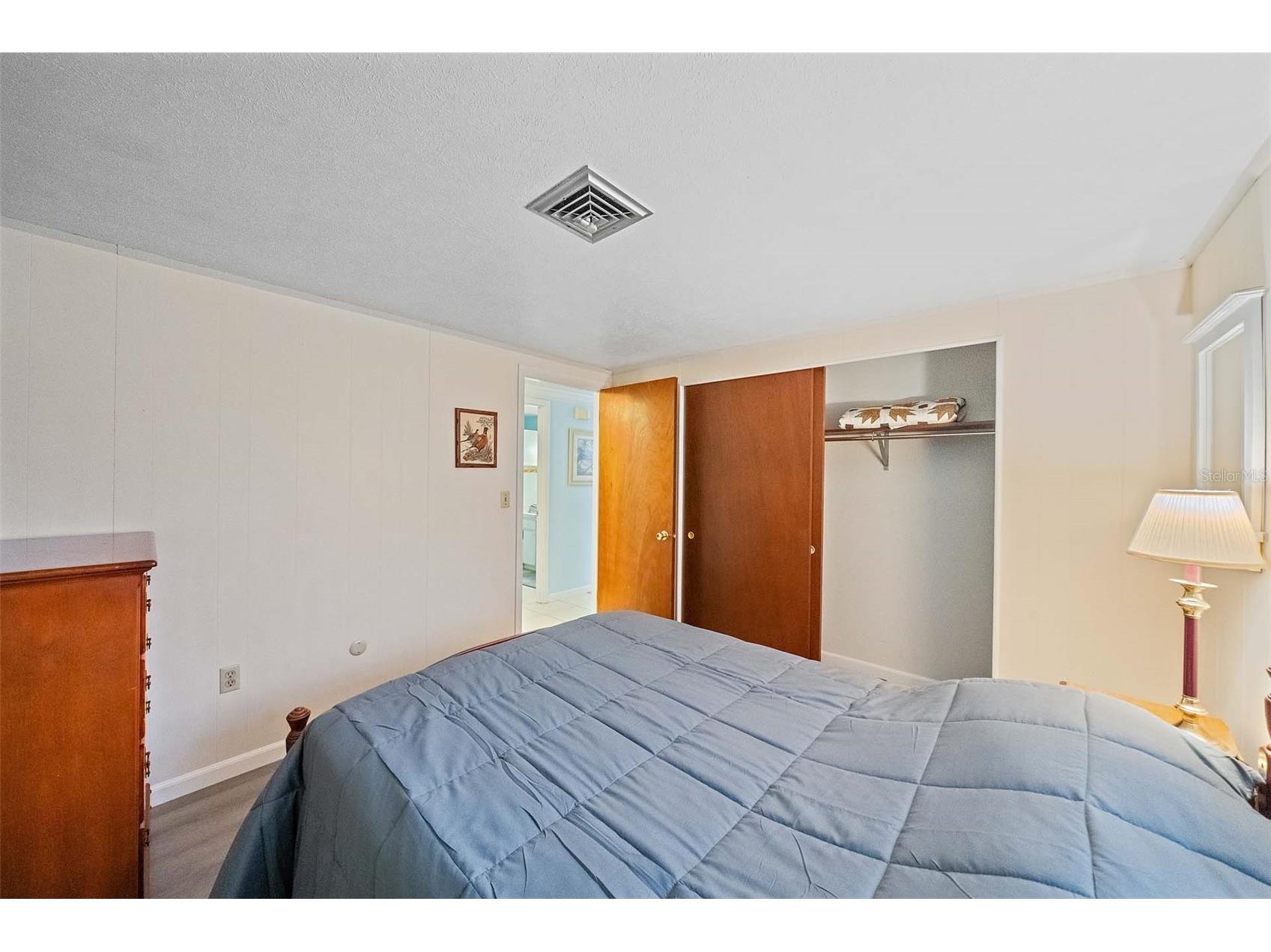 2930 Floyd Street Sarasota FL 34239 A4680496 image26