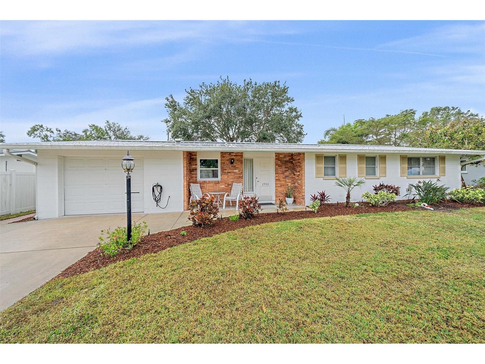2930 Floyd Street Sarasota FL 34239 A4680496 image3