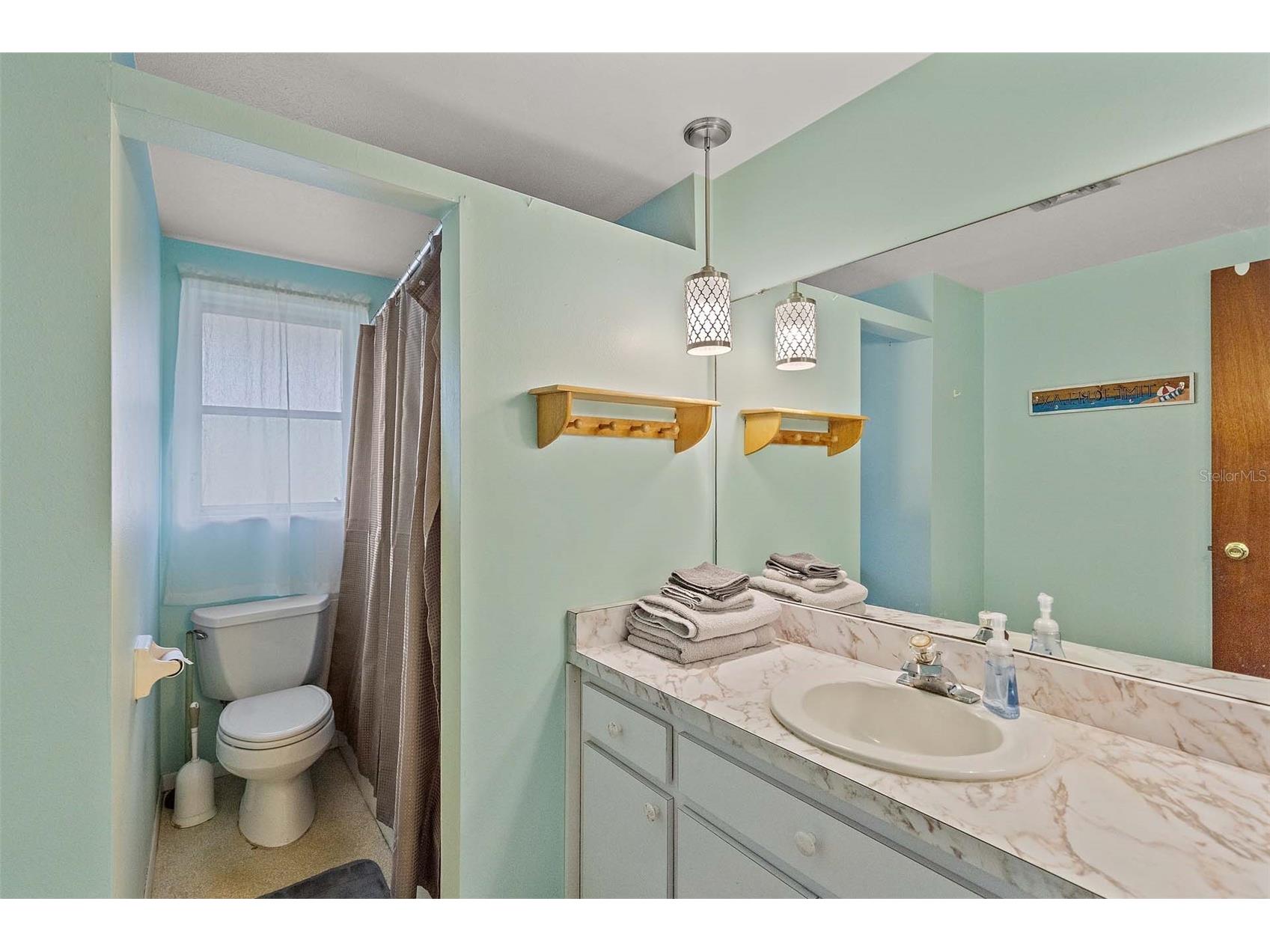 2930 Floyd Street Sarasota FL 34239 A4680496 image31
