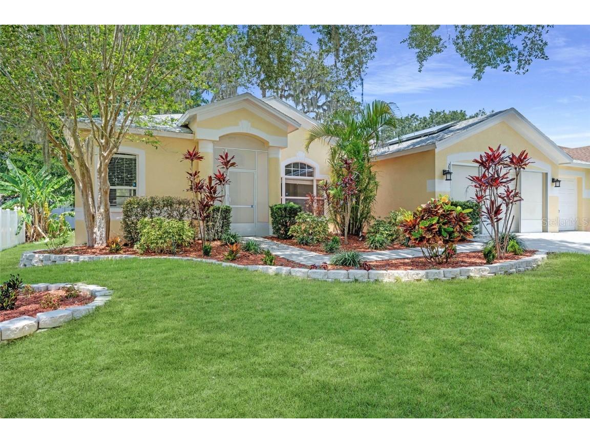 2930 Folklore Drive Valrico FL 33596 T3453383 image1