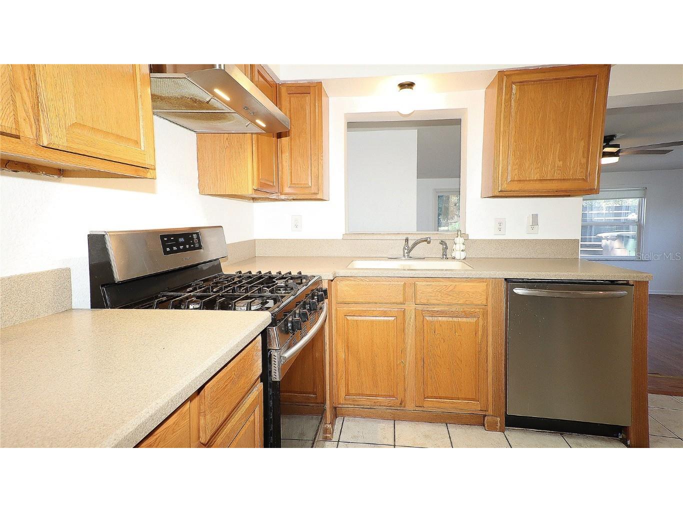 2930 SE 13th Street Ocala FL 34471 OM714159 image9