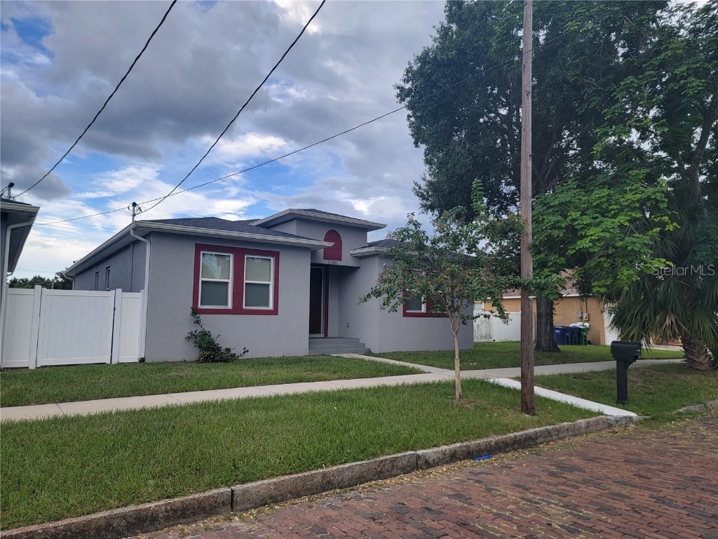 2930 W Chestnut Street Tampa FL 33607 TB8430925 image1