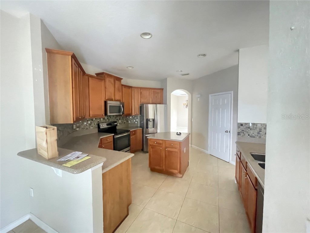 2930 Willow Creek Lane Kissimmee FL 34741 O6361274 image7