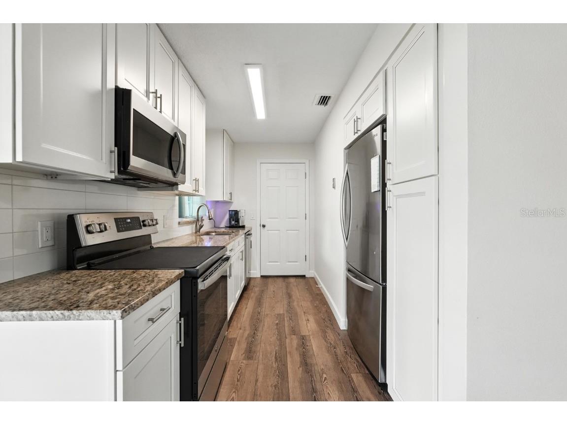 2931 Lantern Drive South Daytona FL 32119 V4943741 image11