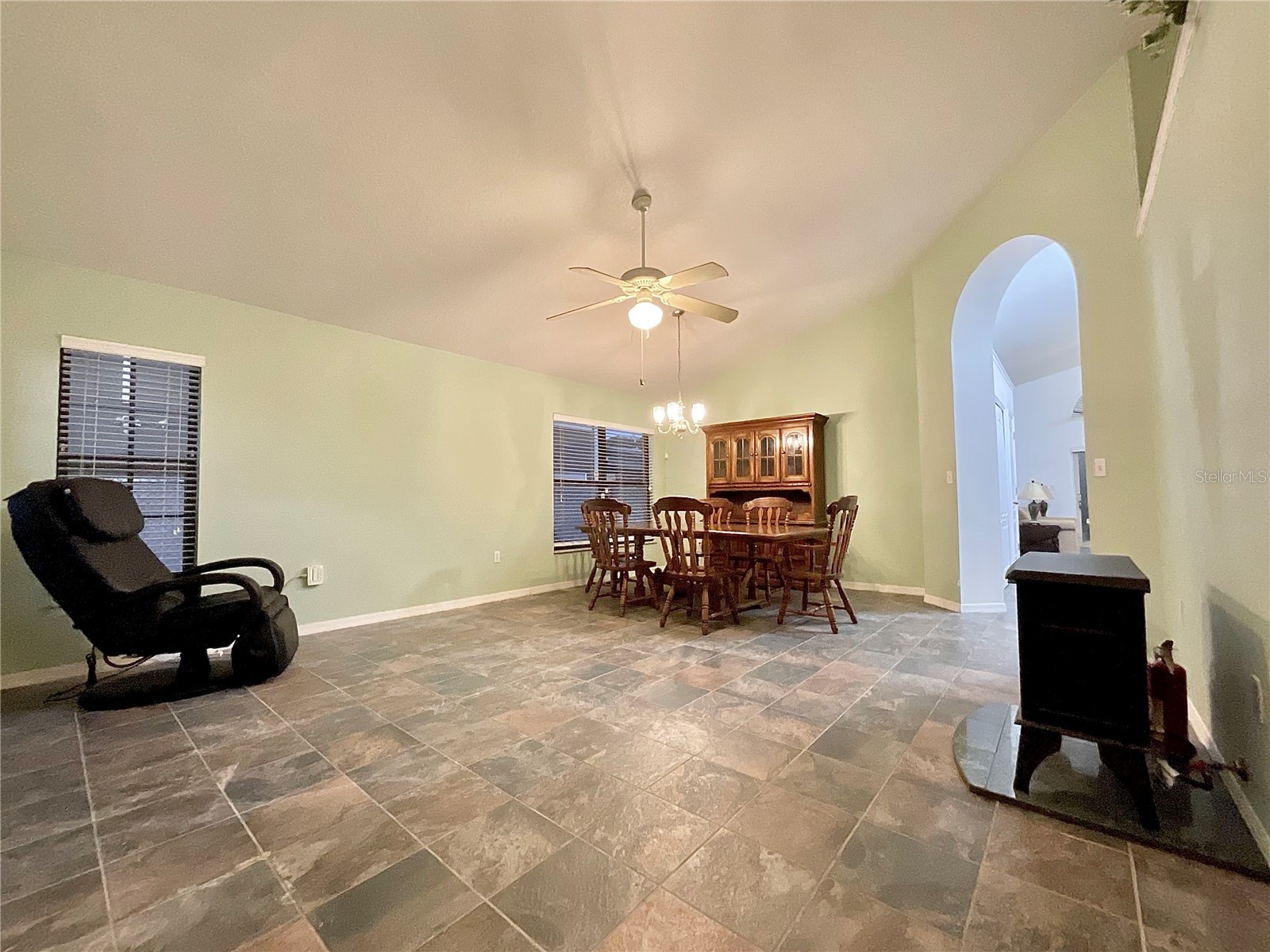 2931 Oaktree Drive Kissimmee FL 34744 O6389581 image2