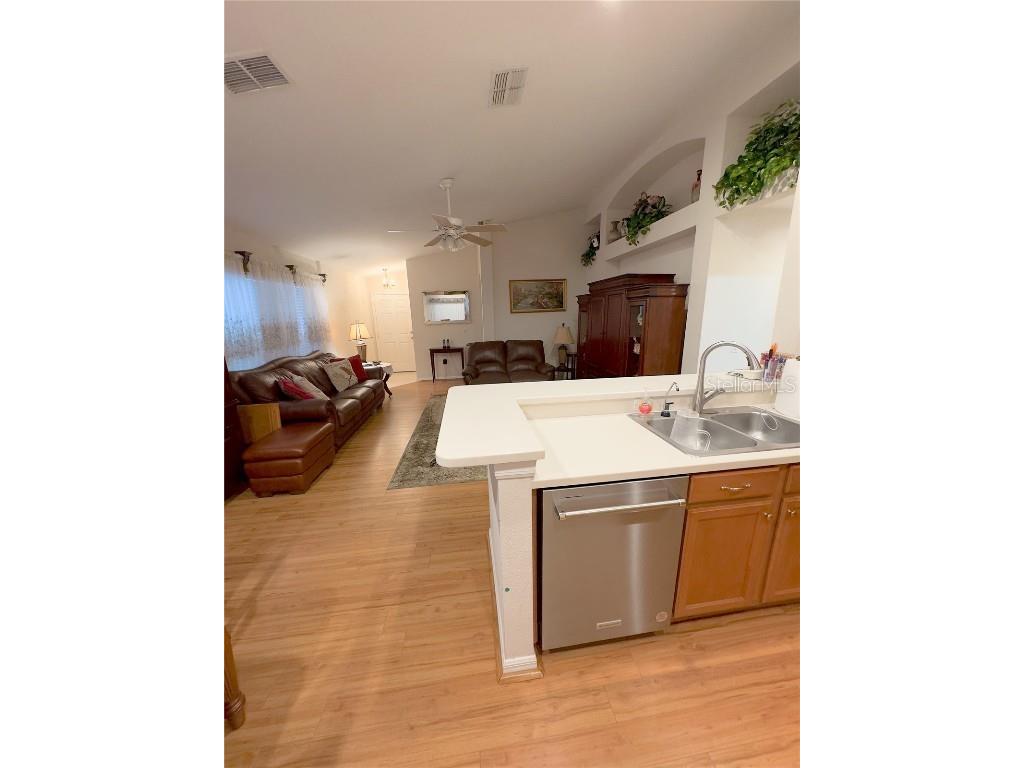 2931 Walnut Grove Court Holiday FL 34691 W7873078 image7