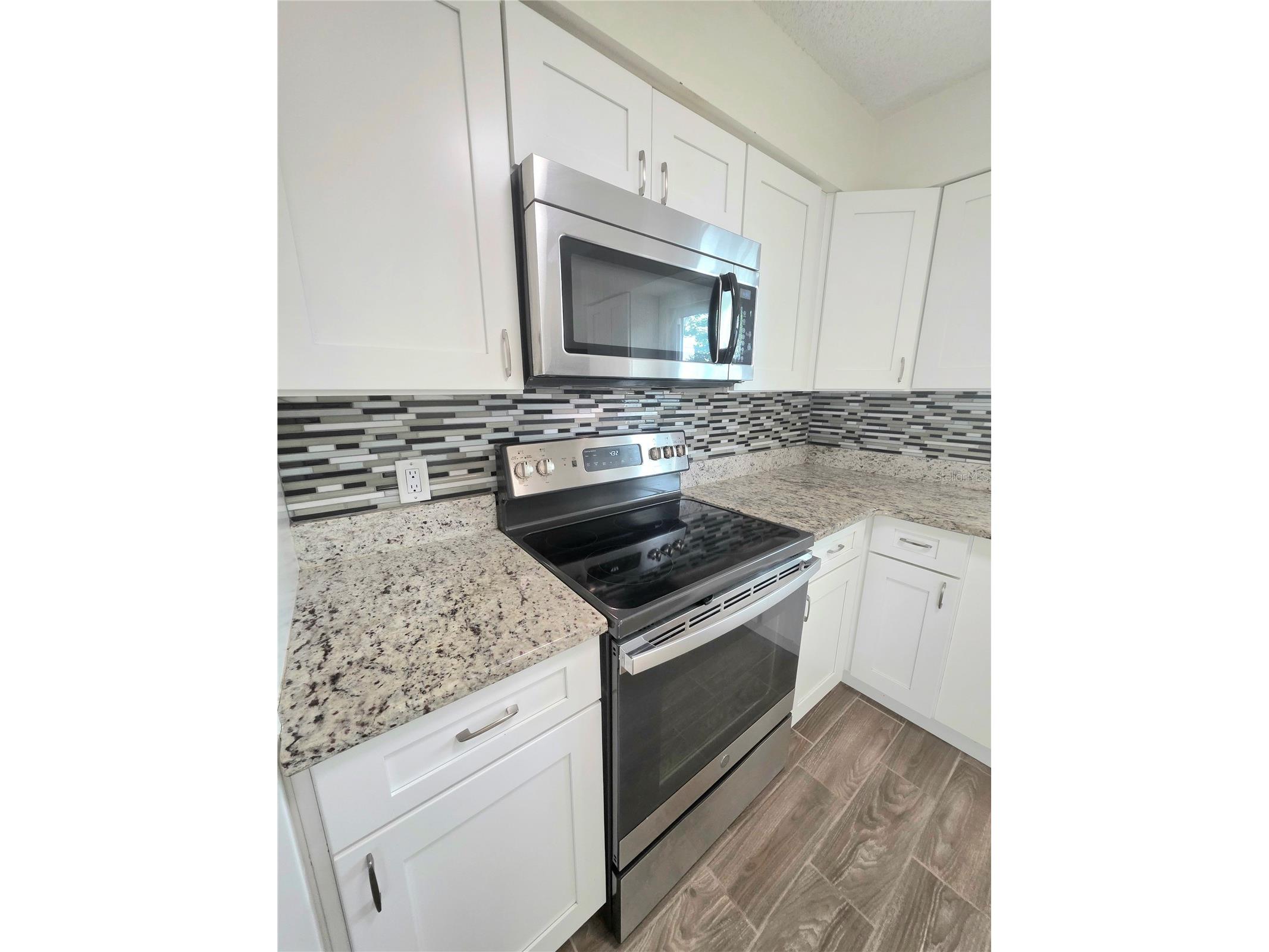2932 E Ahern Drive Orlando FL 32817 O6394435 image16