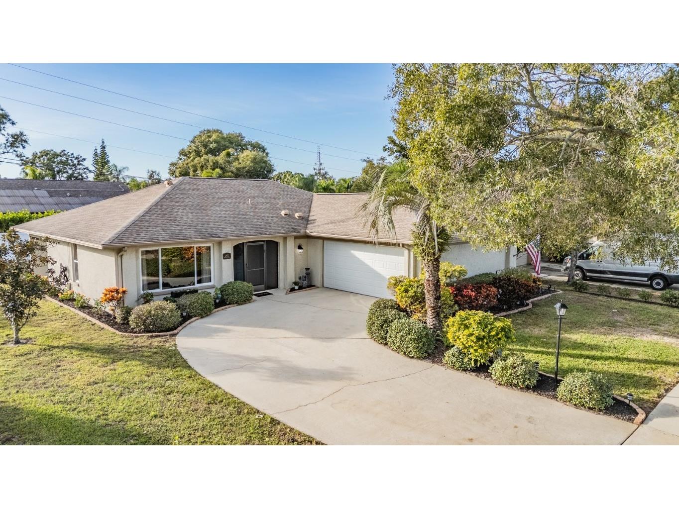 2932 Macalpin Drive W Palm Harbor FL 34684 - LAKE TARPON TB8444223 image2