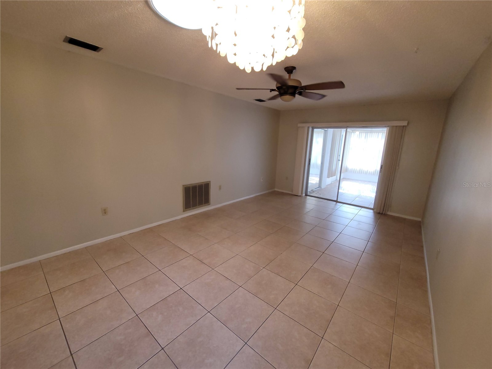2932 Stillwell Court New Port Richey FL 34655 W7886452 image5