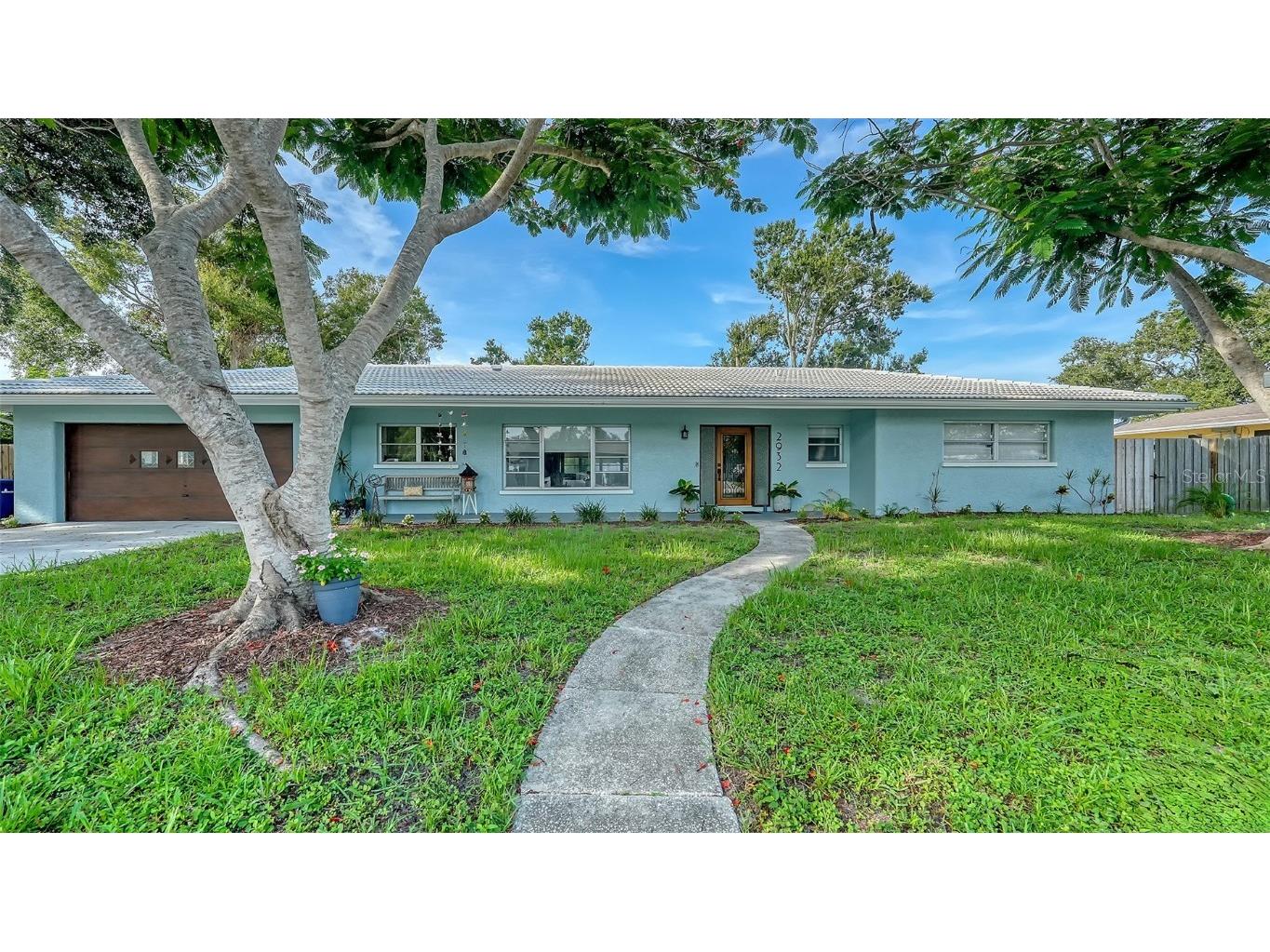 2932 Upper Tangelo Drive Sarasota FL 34239 A4649398 image1