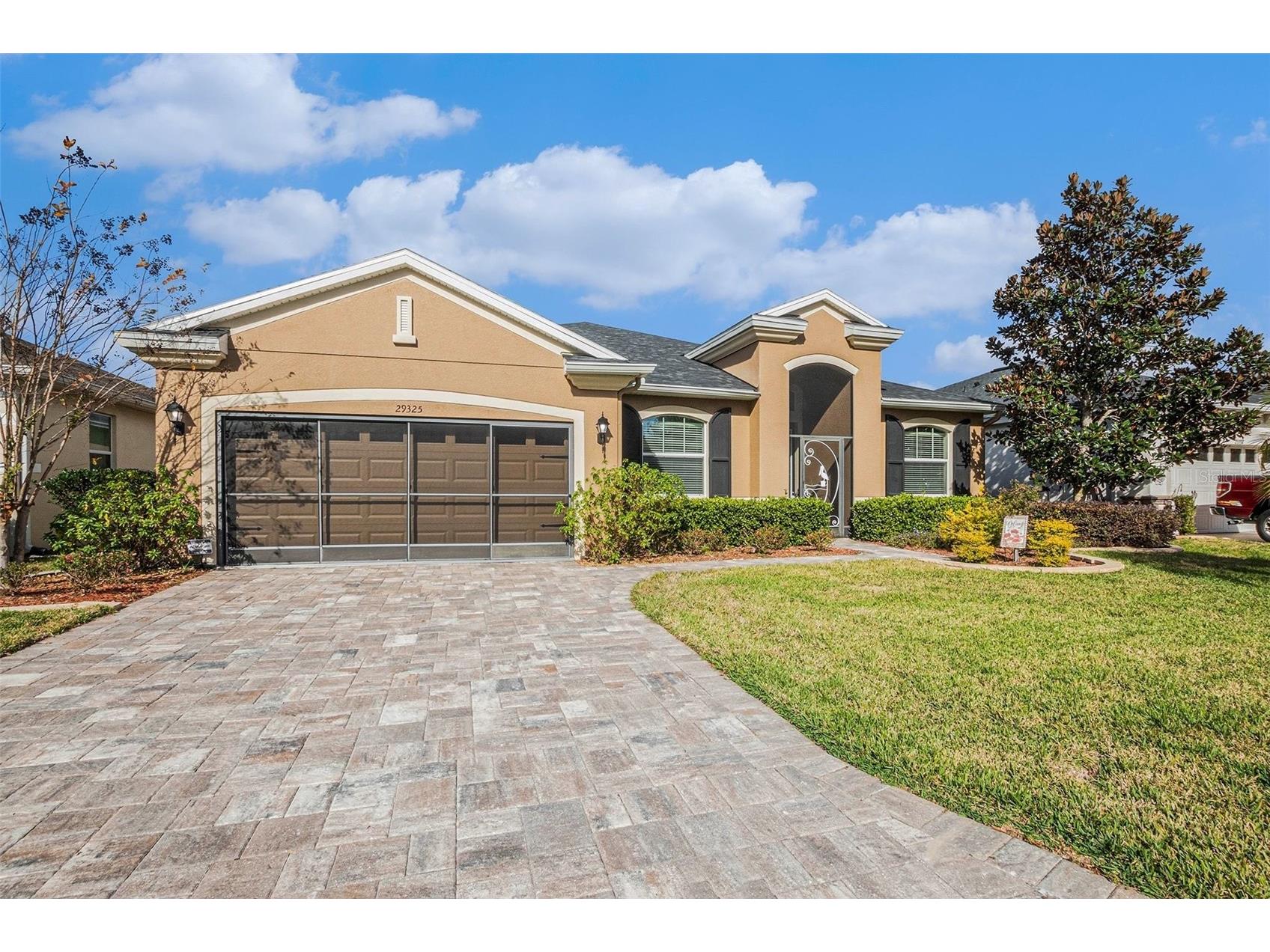 29325 Grass Bunker Drive San Antonio FL 33576 TB8462643 image1