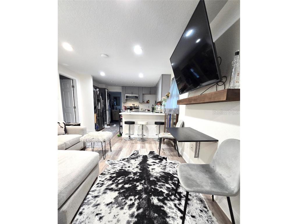 2933 56th Avenue N Saint Petersburg FL 33714 TB8429062 image2