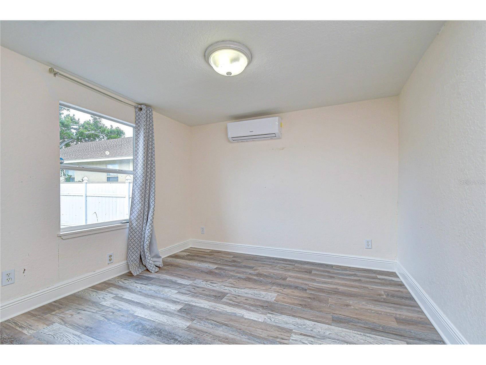 2933 56th Avenue N Saint Petersburg FL 33714 TB8508911 image17