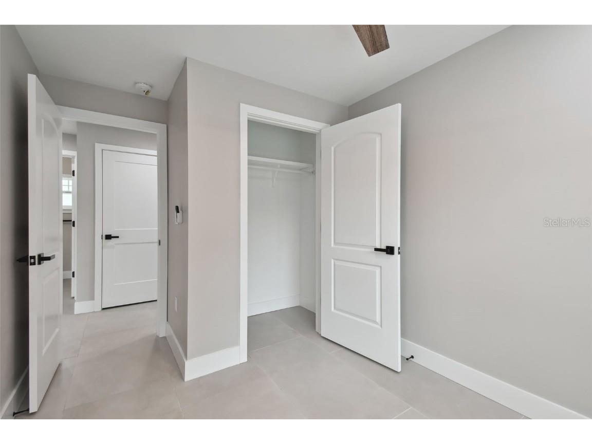 2933 5th Avenue S Saint Petersburg FL 33712 TB8438458 image13