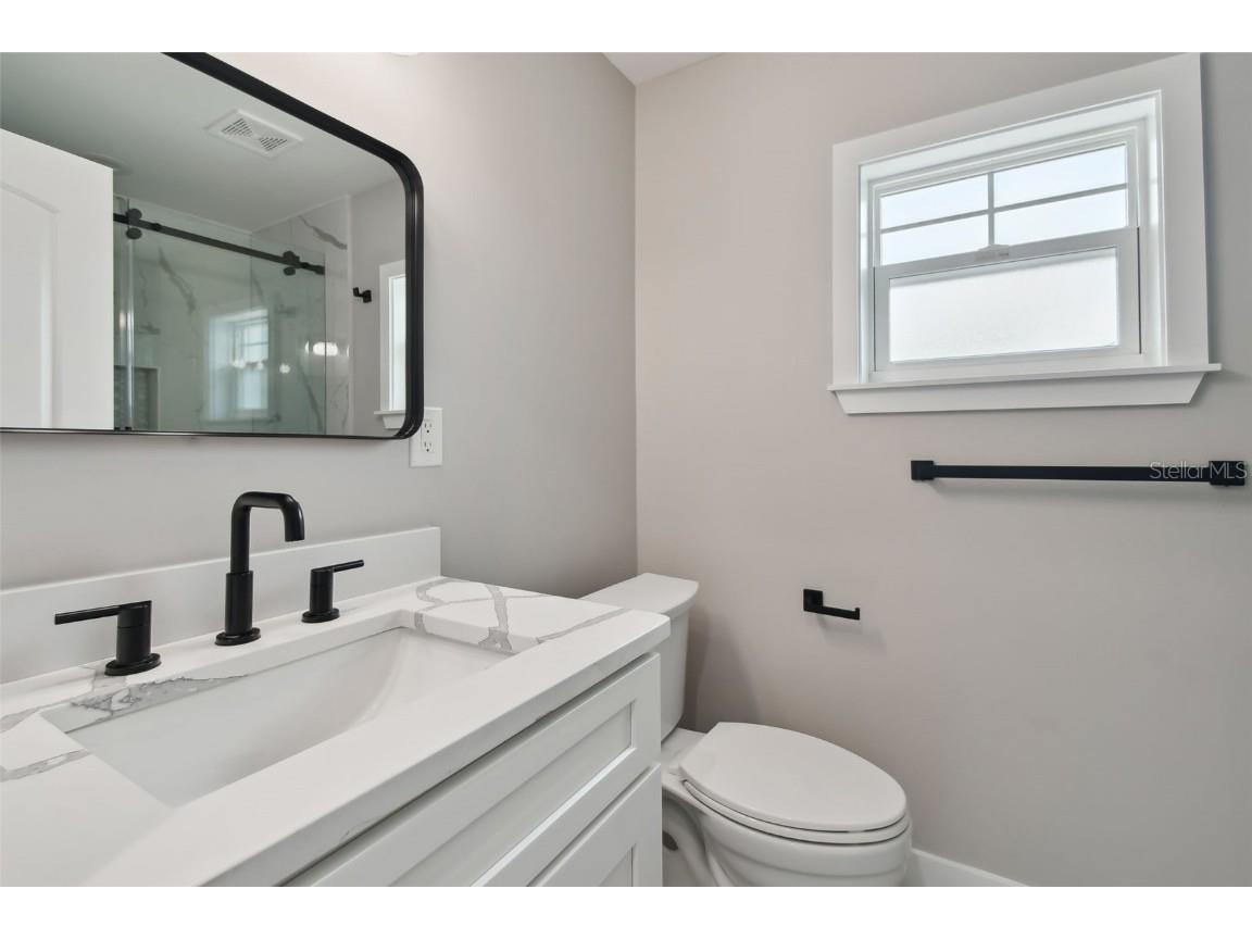 2933 5th Avenue S Saint Petersburg FL 33712 TB8438458 image15