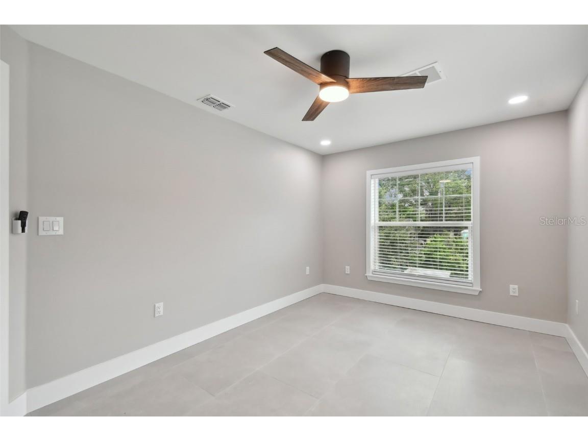 2933 5th Avenue S Saint Petersburg FL 33712 TB8438458 image20