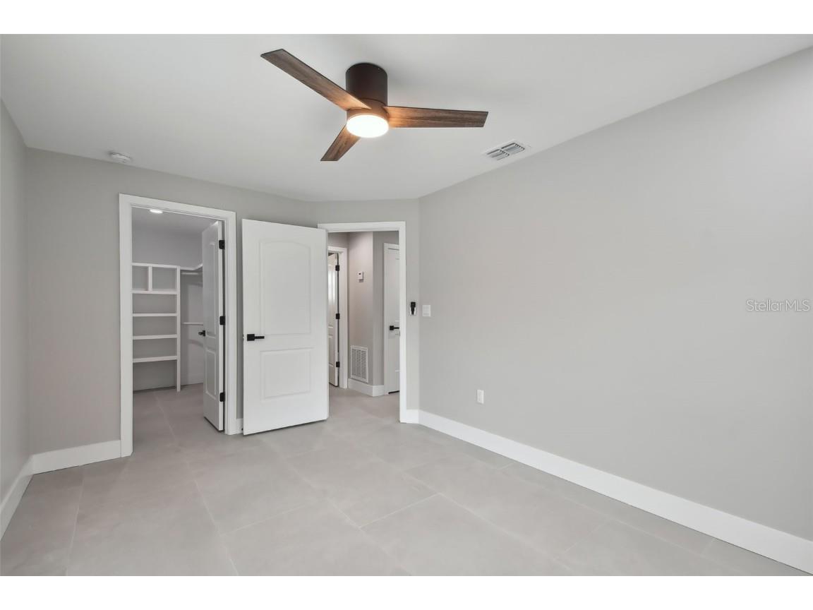 2933 5th Avenue S Saint Petersburg FL 33712 TB8438458 image21