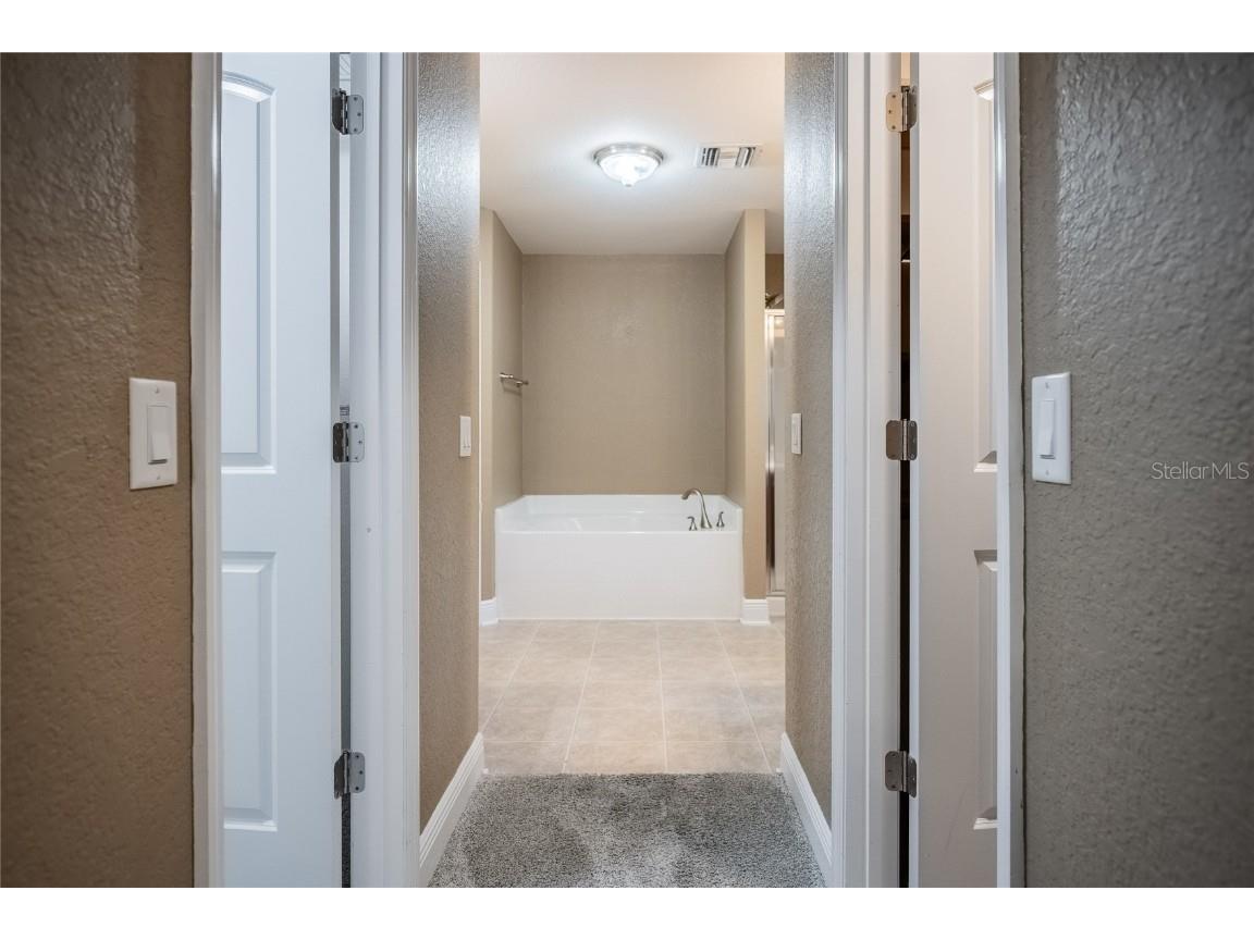 2933 Blackwater Oaks Drive Mulberry FL 33860 L4952507 image25