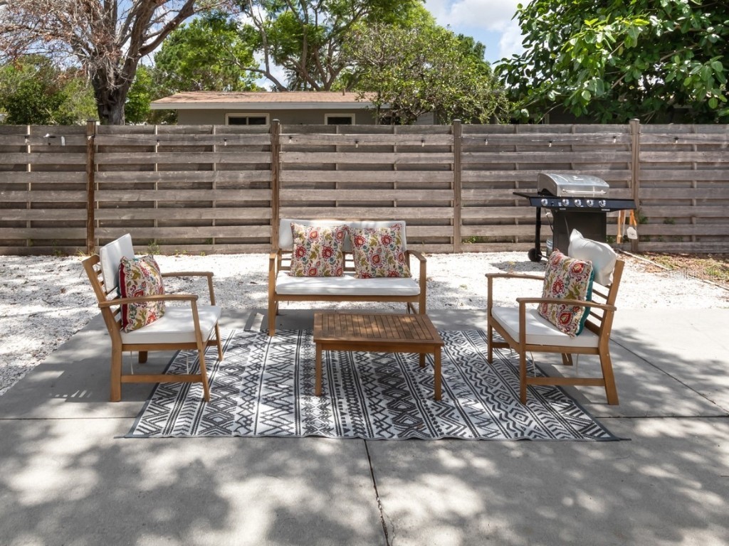 2933 Michigan Street Sarasota FL 34237 A4670291 image25