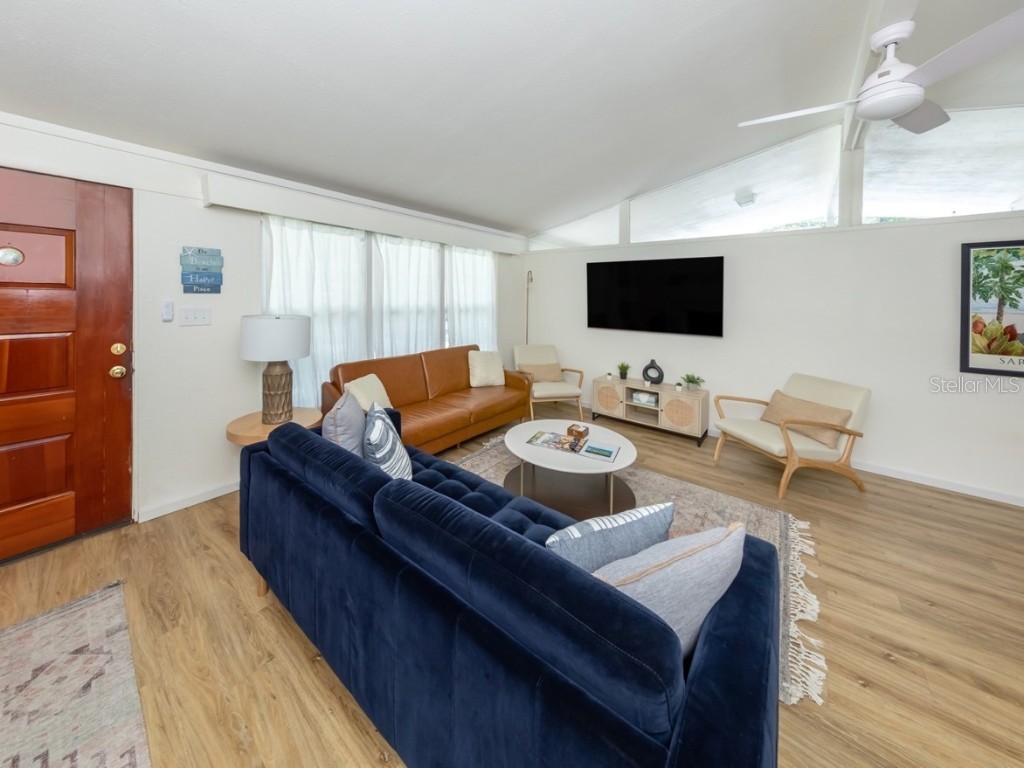 2933 Michigan Street Sarasota FL 34237 A4670291 image7