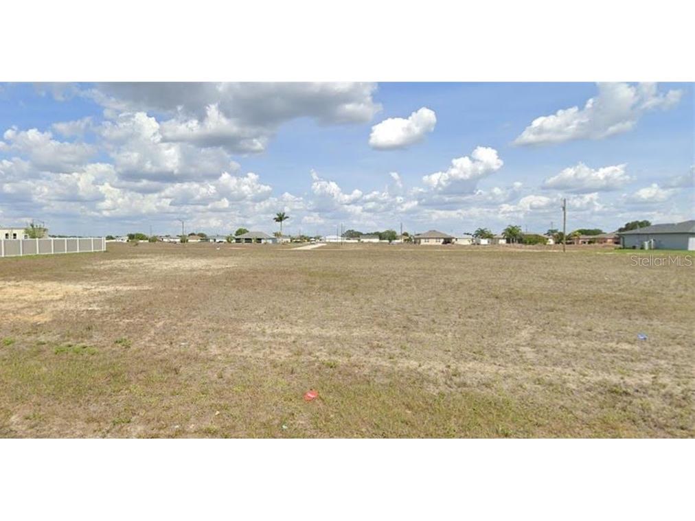 2933 NW 8th Place Cape Coral FL 33993 C7507705 image2