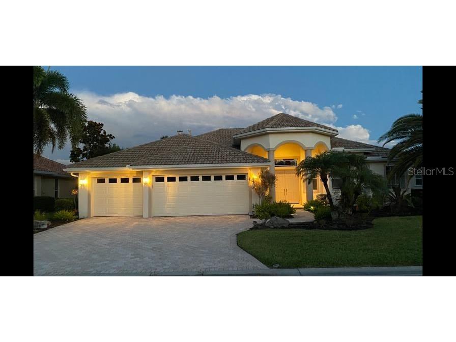 2933 Seasons Boulevard Sarasota FL 34240 A4676040 image2