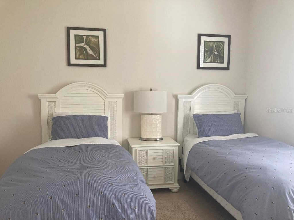 2933 Seasons Boulevard Sarasota FL 34240 A4676040 image9