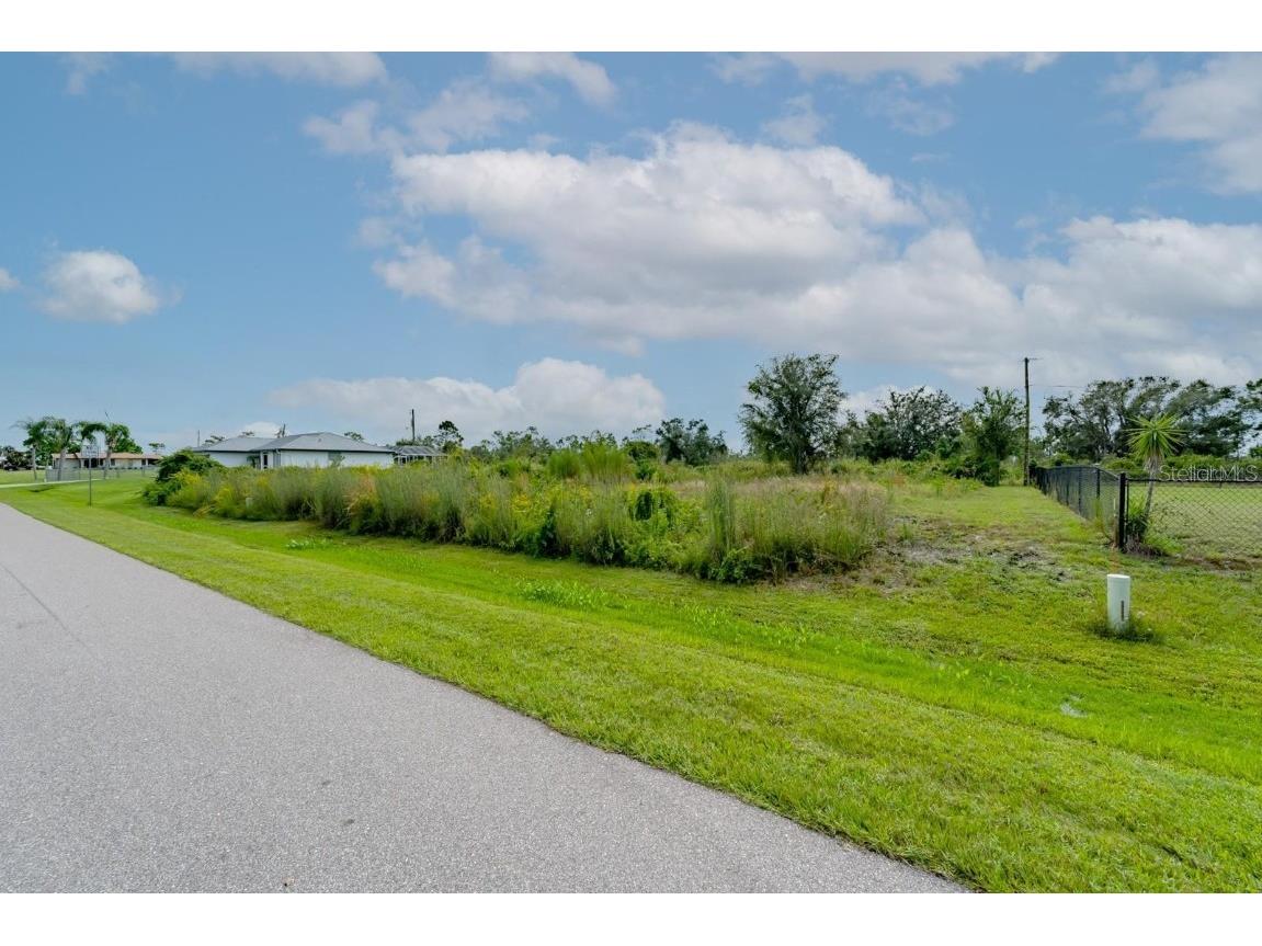 29331 Lillis Street Punta Gorda FL 33982 TB8410368 image1