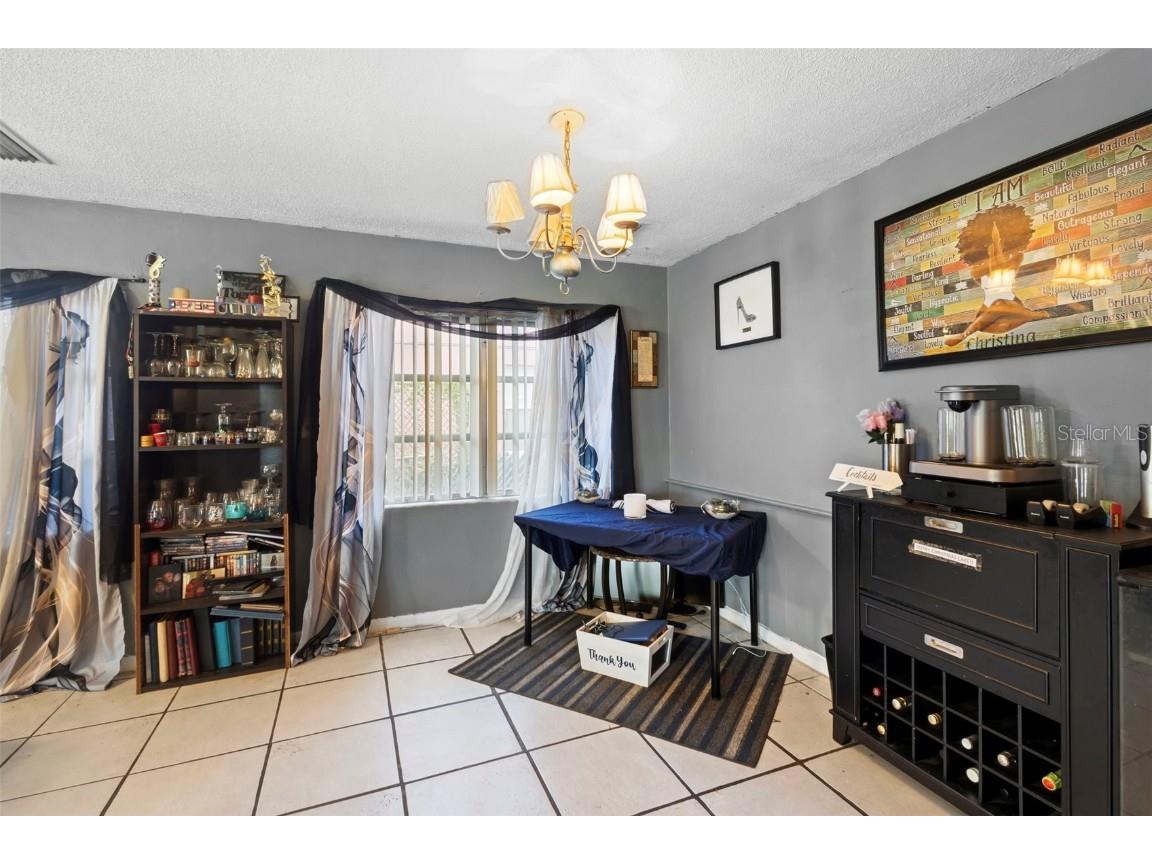 2934 Marathon Avenue Orlando FL 32805 - Clear Lake O6338289 image15