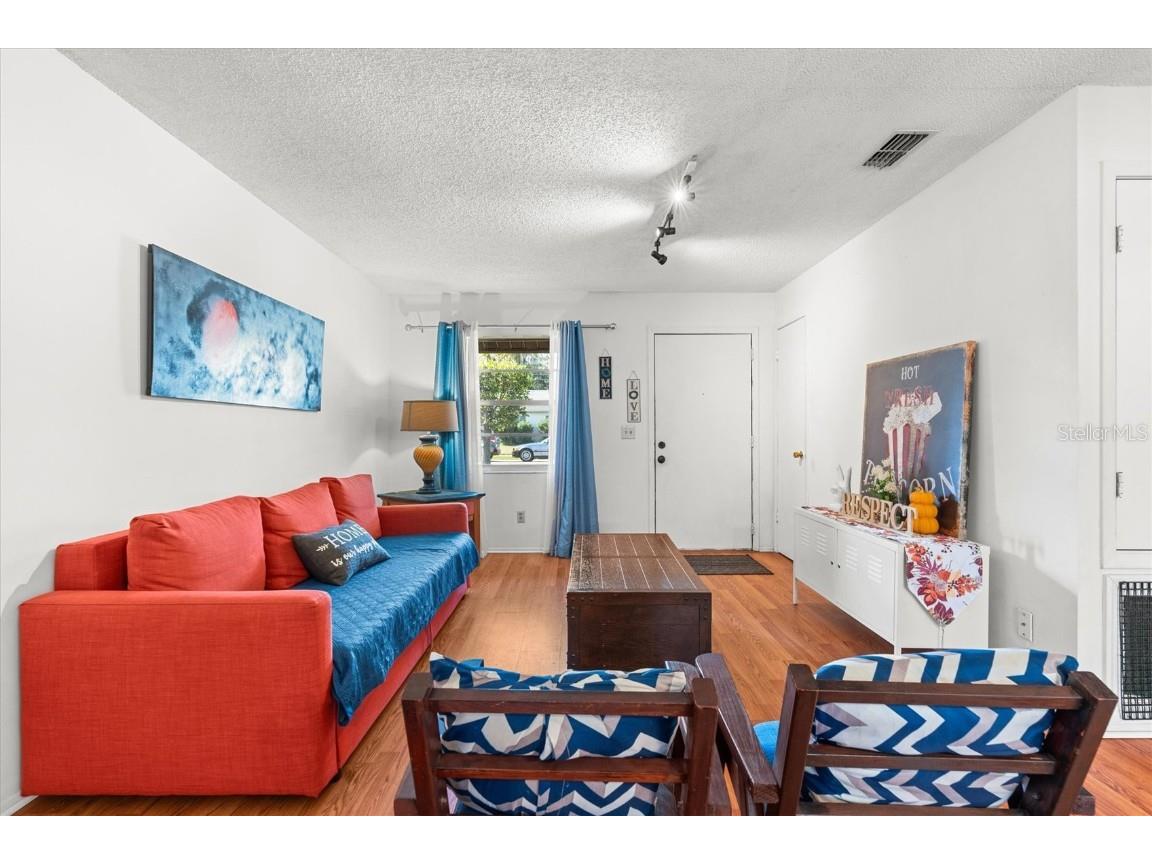 2935 Colorado Avenue Orlando FL 32826 O6366903 image3