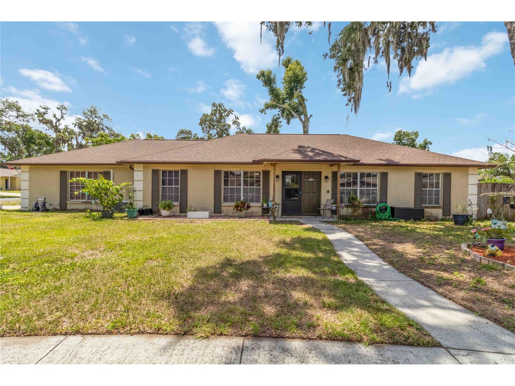 2935 Forest Circle Seffner FL 33584 TB8492094 image1