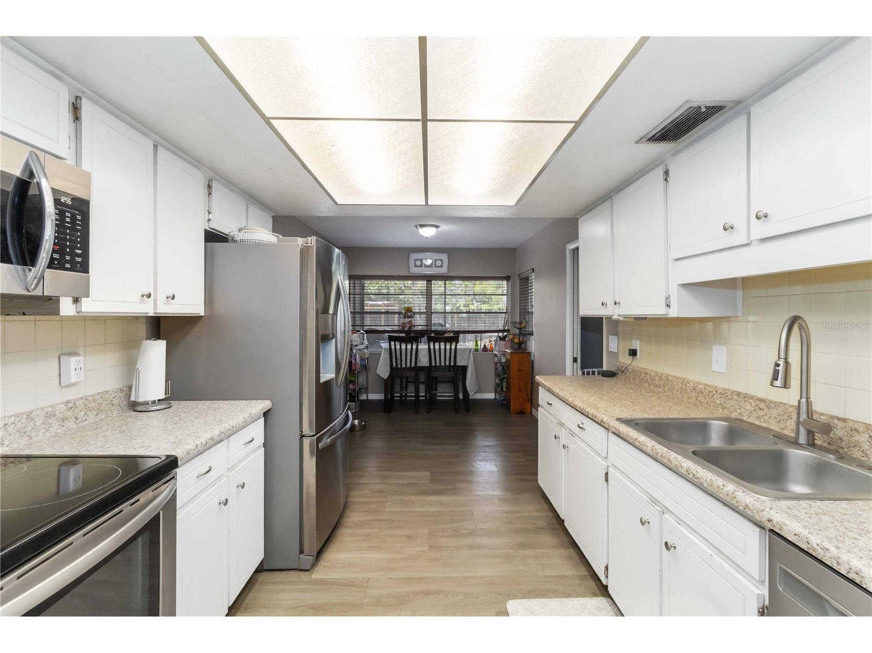 2935 Forest Circle Seffner FL 33584 TB8492094 image6