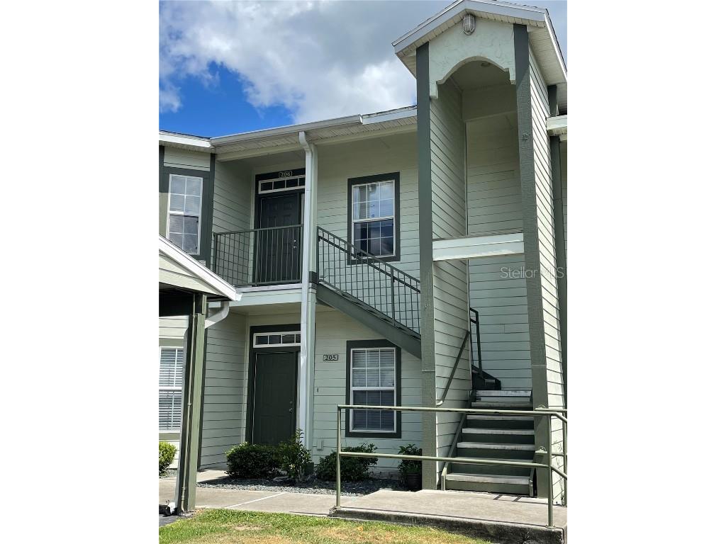 2935 NE 7th Street #206 Ocala FL 34470 OM680481 image1
