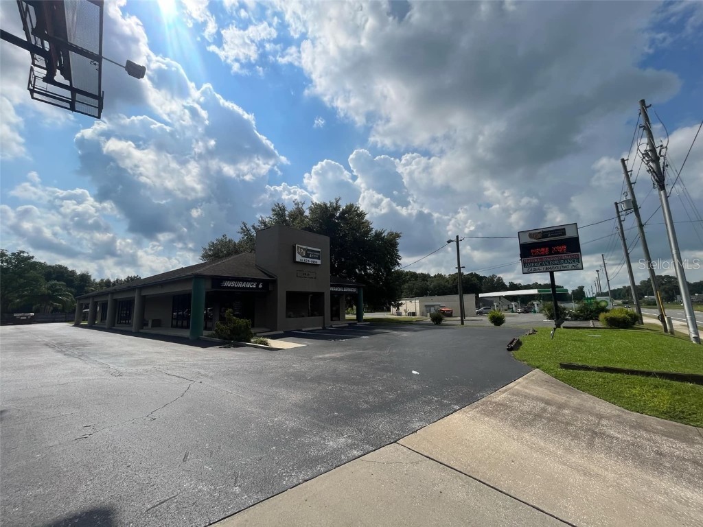 2935 SE 58th Avenue Ocala FL 34480 OM683965 image9