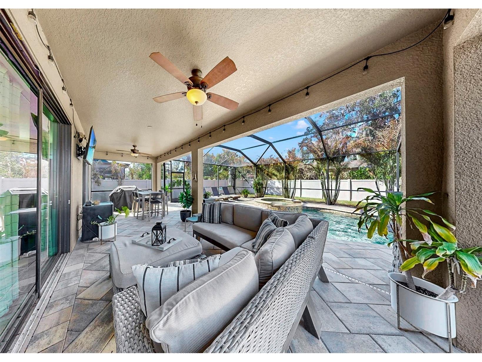 2935 Shetland Ridge Drive Valrico FL 33596 TB8475471 image62