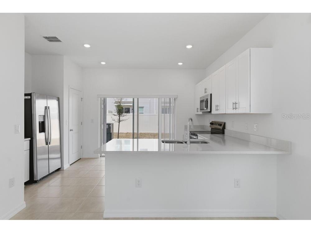 2936 Skyline Loop Kissimmee FL 34758 O6381037 image2