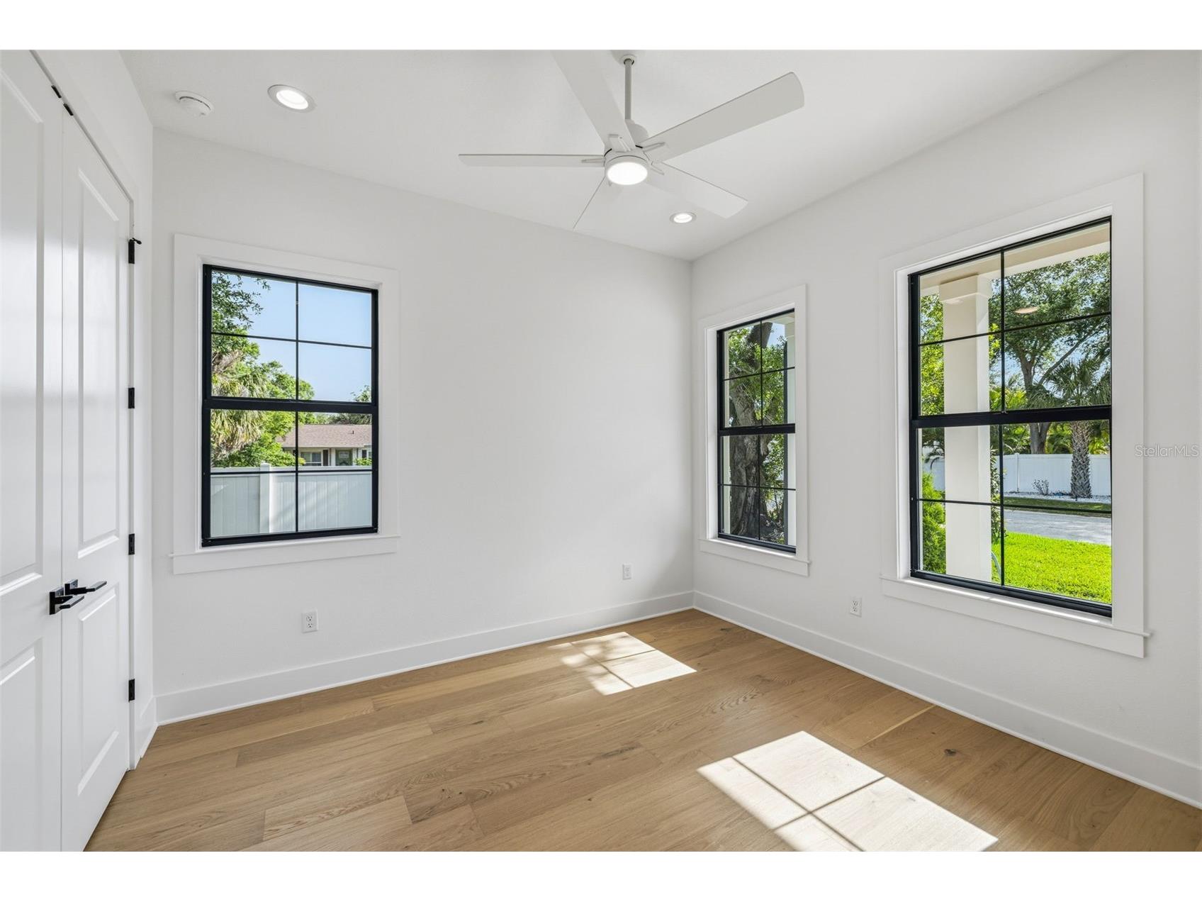 2936 W Rogers Avenue Tampa FL 33611 TB8463818 image19