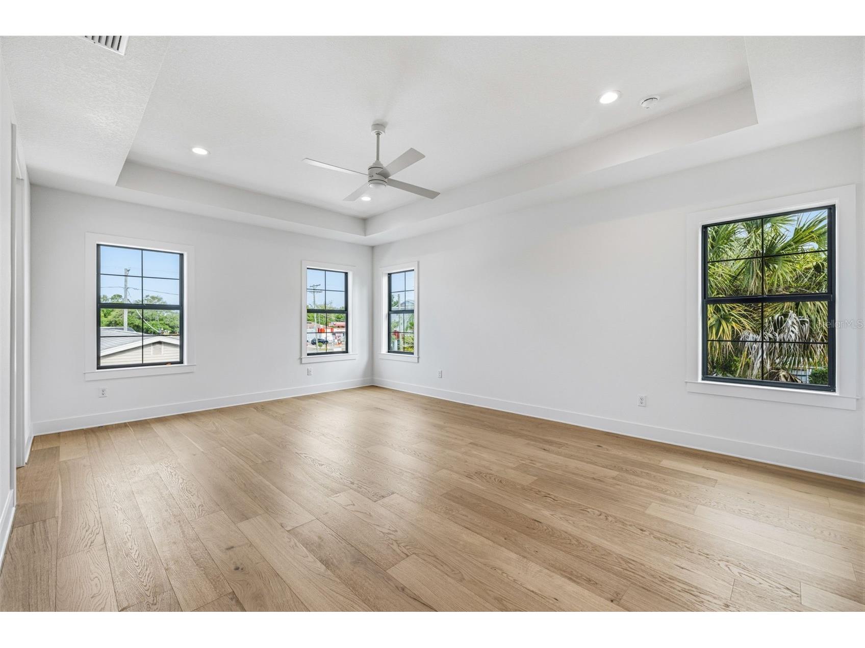 2936 W Rogers Avenue Tampa FL 33611 TB8463818 image25
