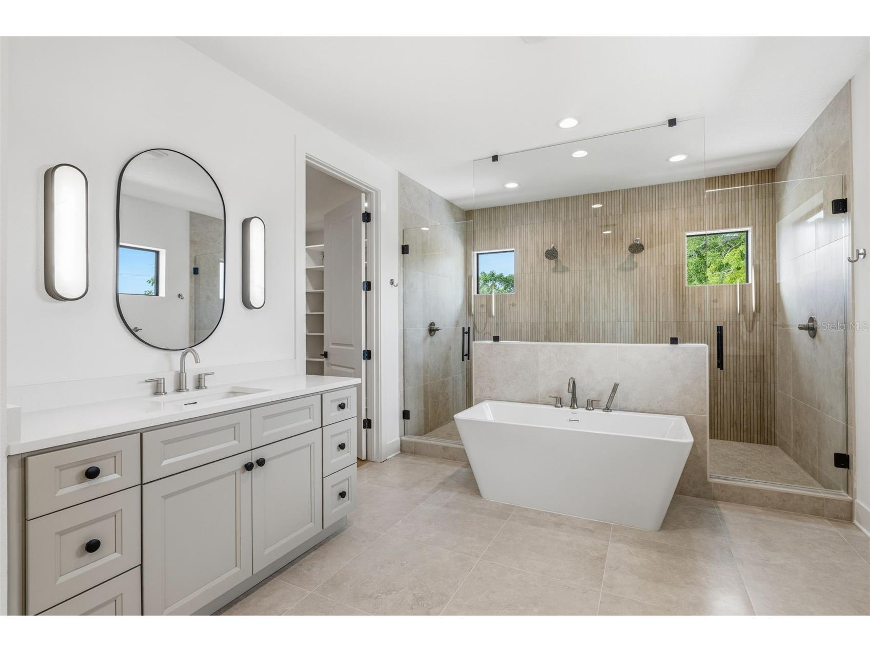 2936 W Rogers Avenue Tampa FL 33611 TB8463818 image29