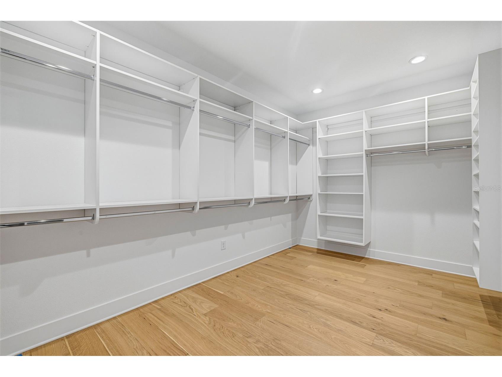 2936 W Rogers Avenue Tampa FL 33611 TB8463818 image33