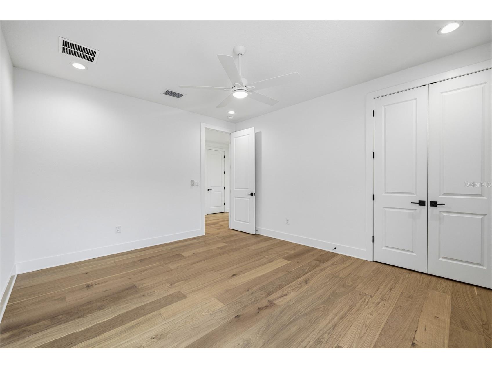 2936 W Rogers Avenue Tampa FL 33611 TB8463818 image44