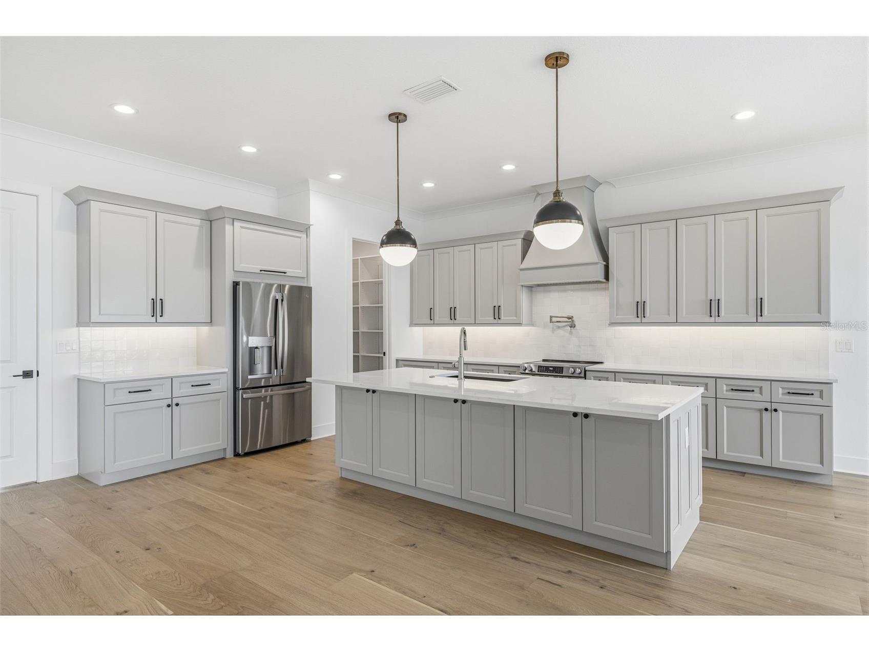 2936 W Rogers Avenue Tampa FL 33611 TB8463818 image8