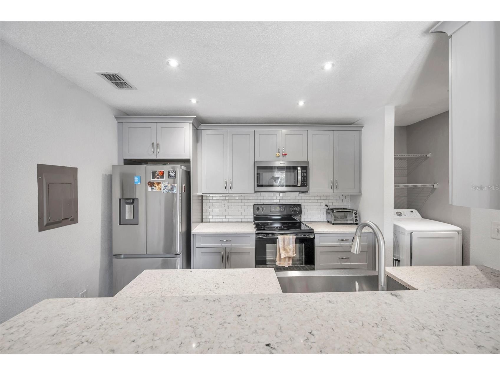 2937 Bough Avenue #D Clearwater FL 33760 TB8499960 image17