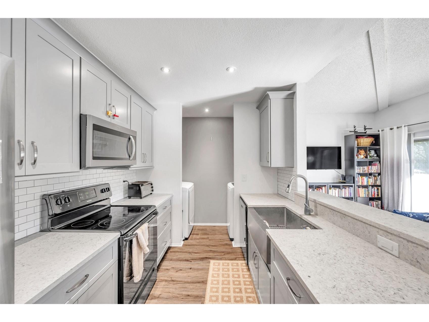 2937 Bough Avenue #D Clearwater FL 33760 TB8499960 image22